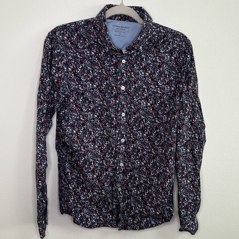 Banana Republic Luxe Poplin floral blue button down shirt